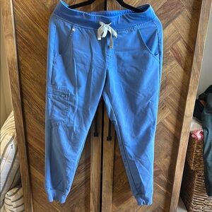 FIGS scrub bottom; jogger style